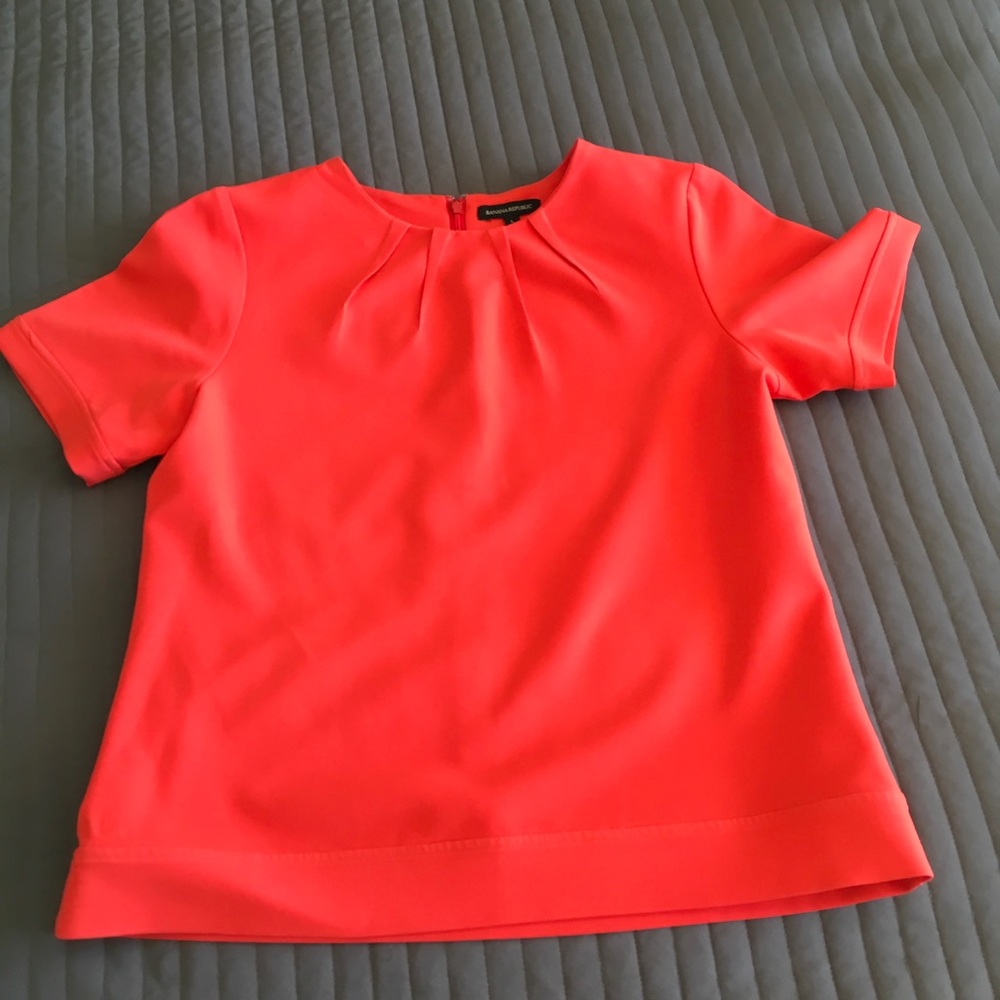 Banana Republic Coral Top Sz Large